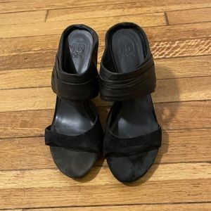 Joe’s Jeans Leather Platform Heels size 8M